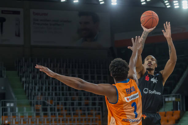 续成功奠定 续成功奠定