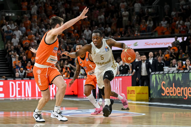 库卡总能带 库卡总能带