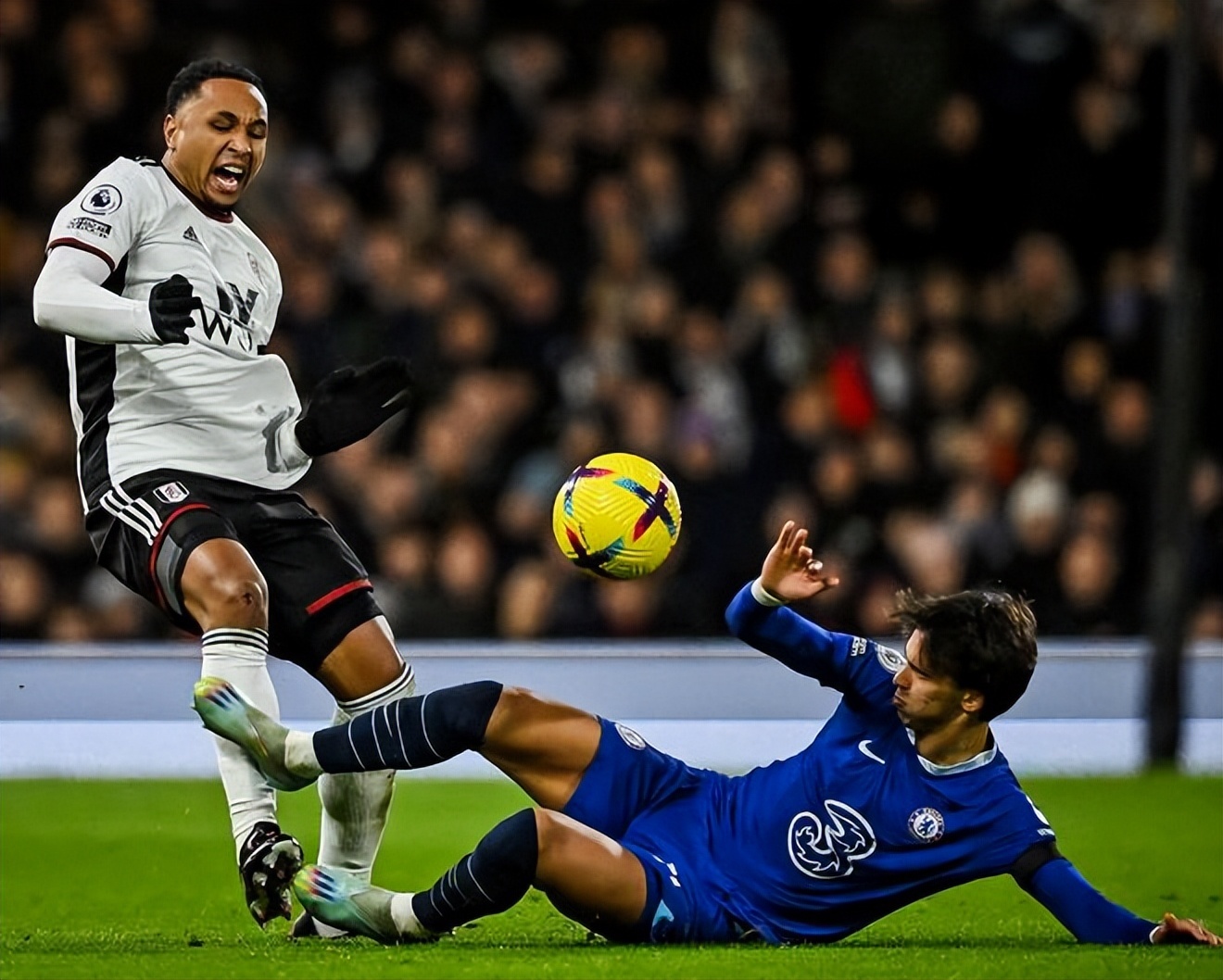 表现出色 表现出色