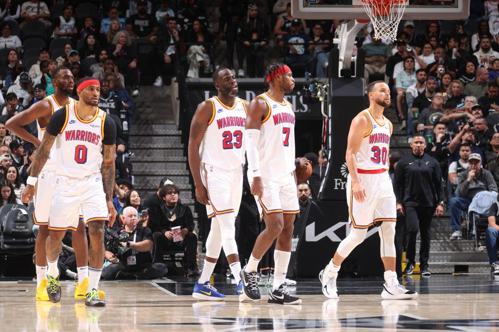 位防守与快 位防守与快