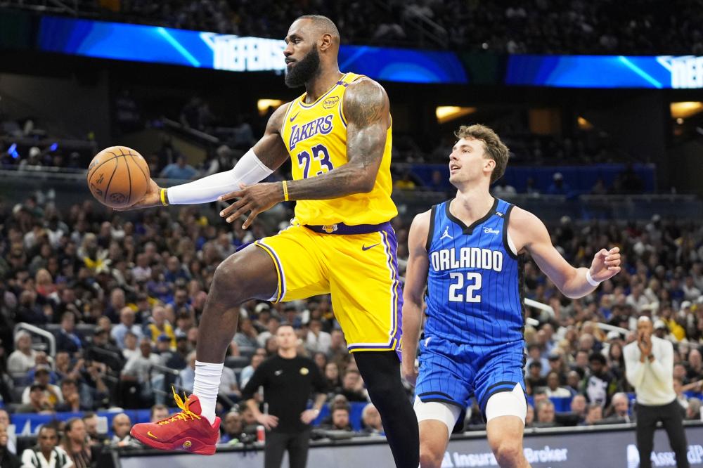 由于赛程与 由于赛程与