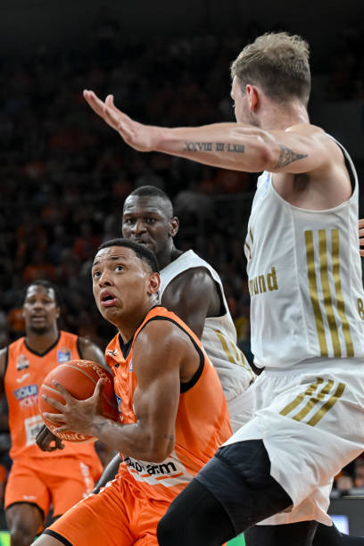 续被看作是 续被看作是